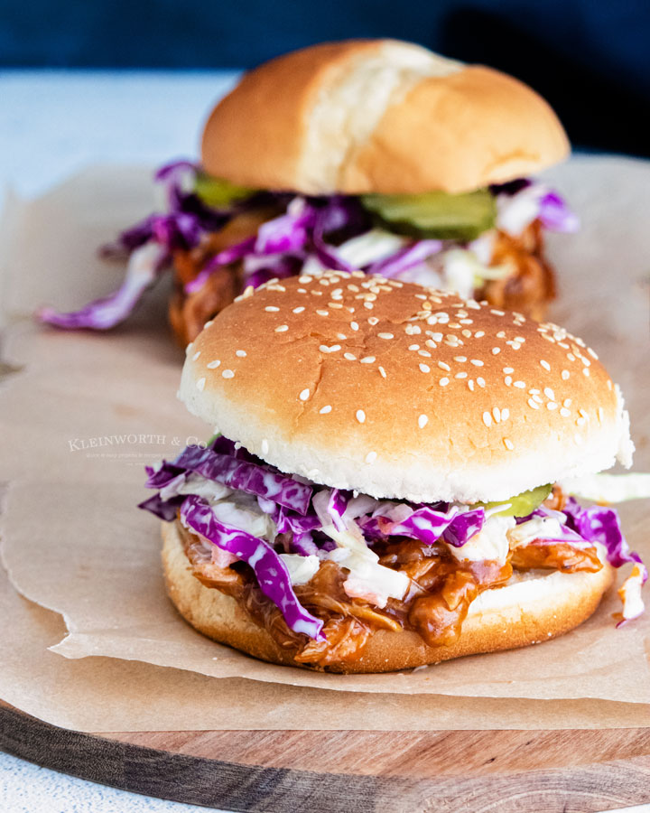 pulled bbq chicken sandwich