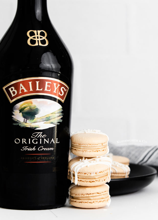 Baileys Macarons