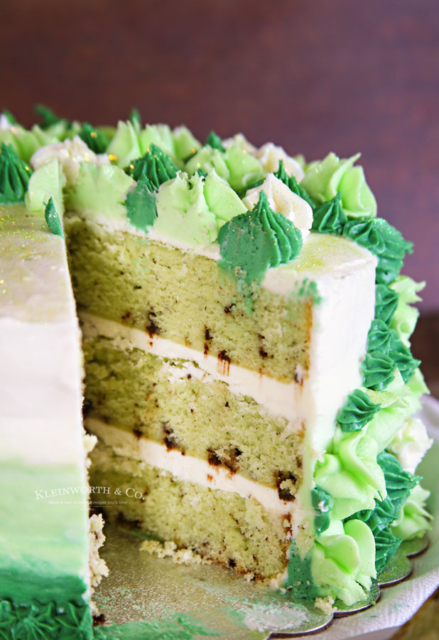 green cakes