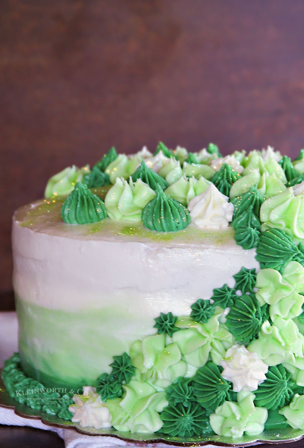 green sparkly cake