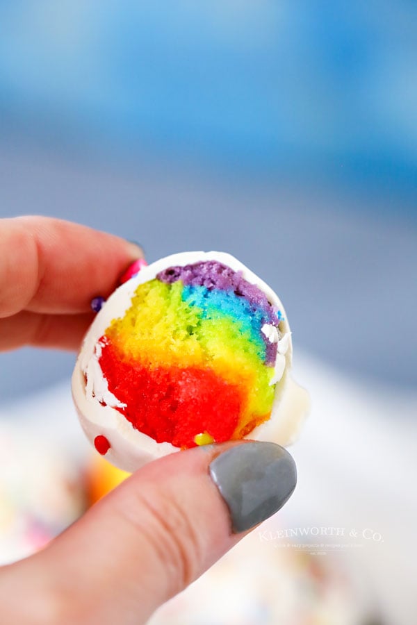 cheesecake truffles - rainbow