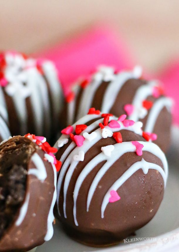 Valentine Oreo Truffles Taste of the Frontier