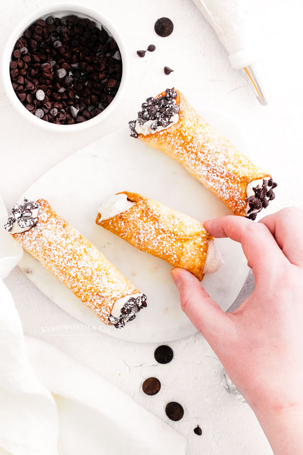 Italian Cannoli