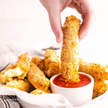 snack Air Fryer Mozzarella Sticks