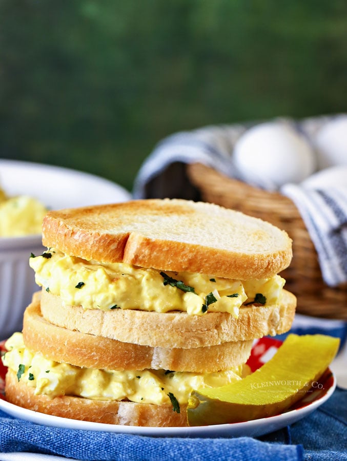 egg salad on sourdough