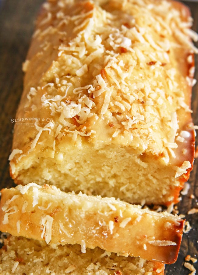 sweet bread with coconut