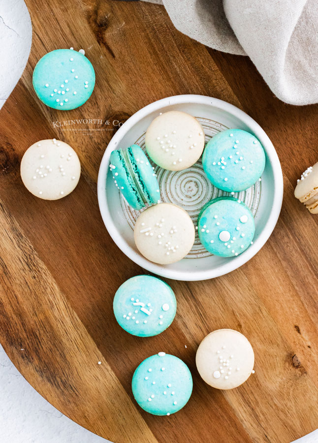 blue macarons