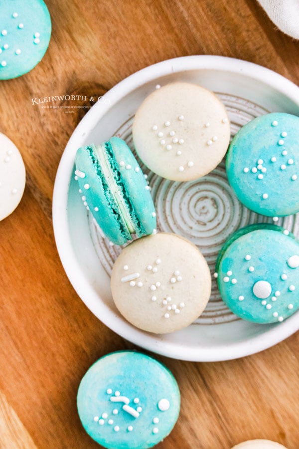 turquoise cookies