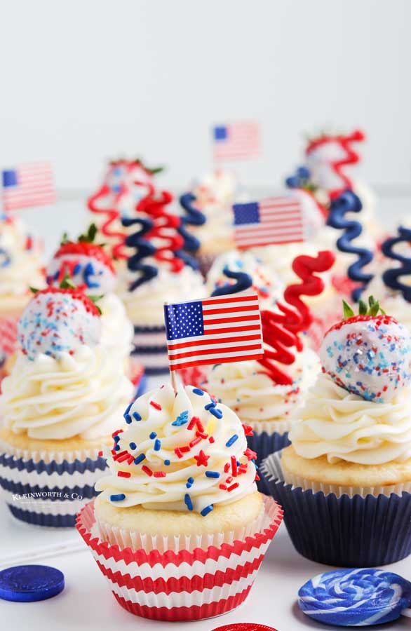 Flag Day Cupcakes