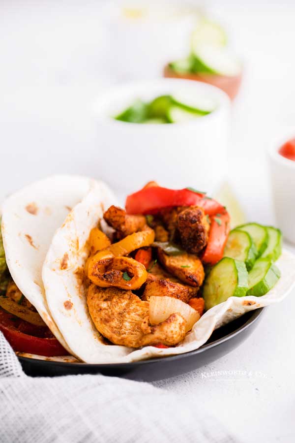 easy chicken fajitas