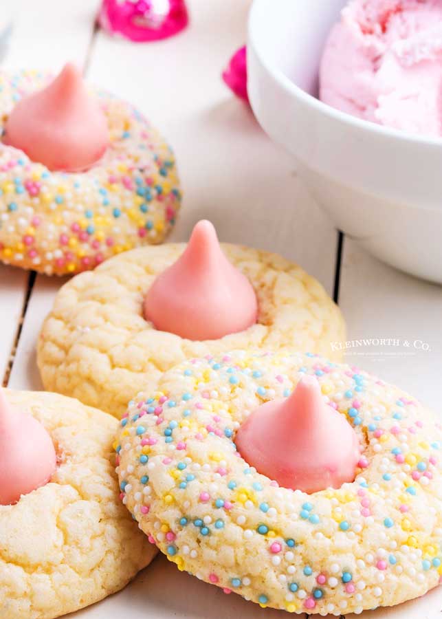sprinkled blossom cookies pastel