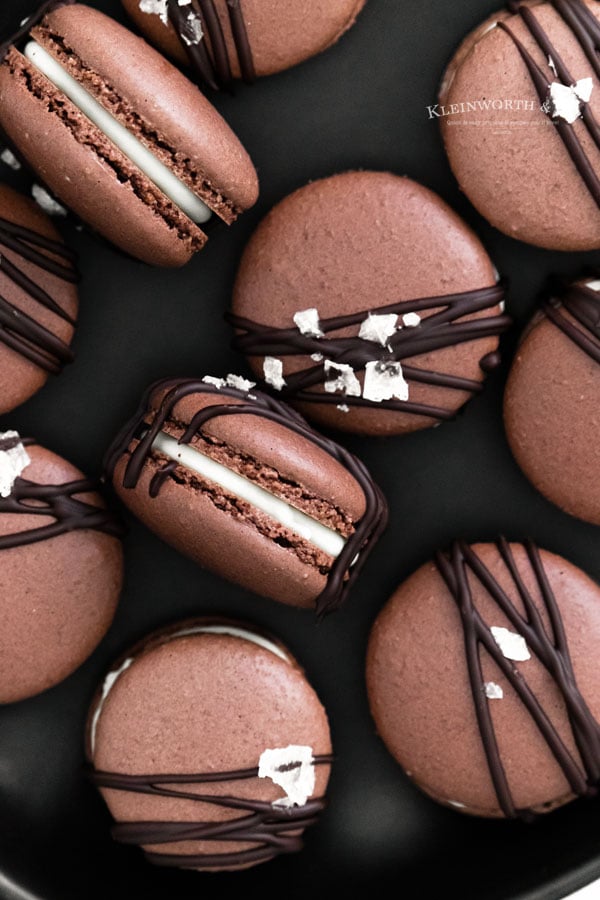 macaron cookies - chocolate salted caramel