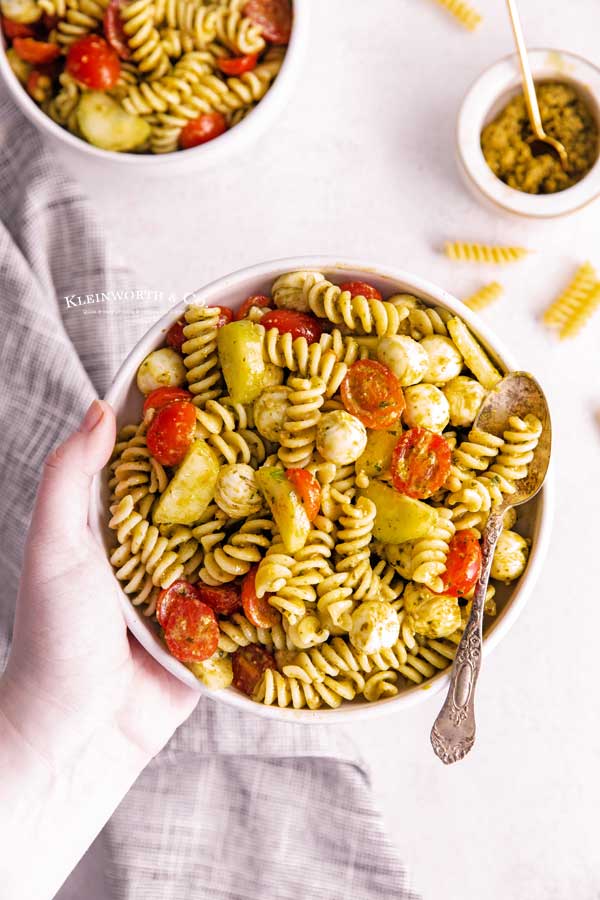 basil pesto pasta salad