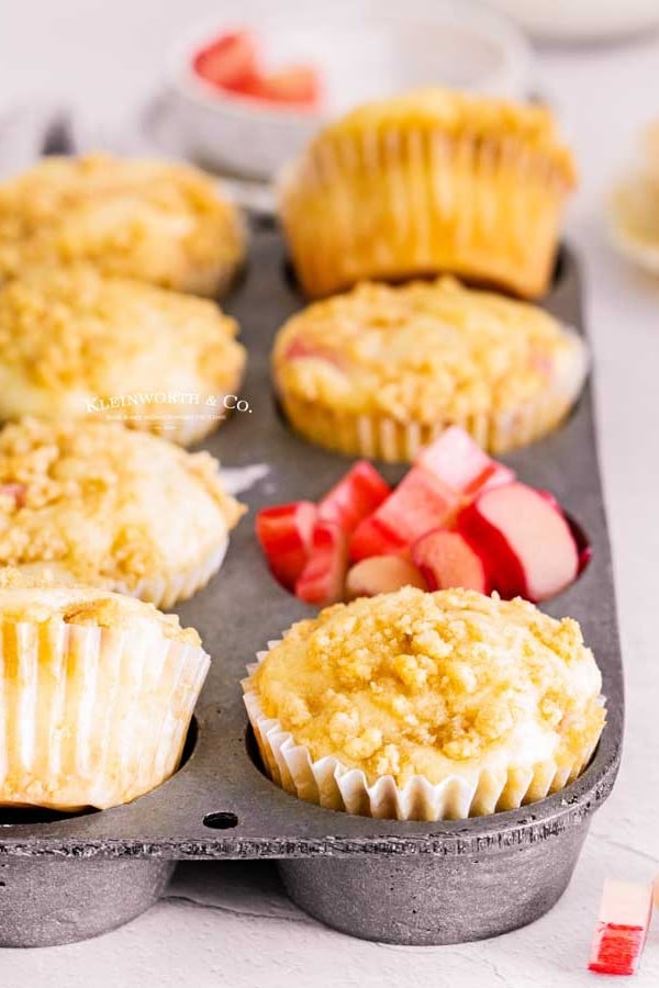 recipe for Rhubarb Muffins