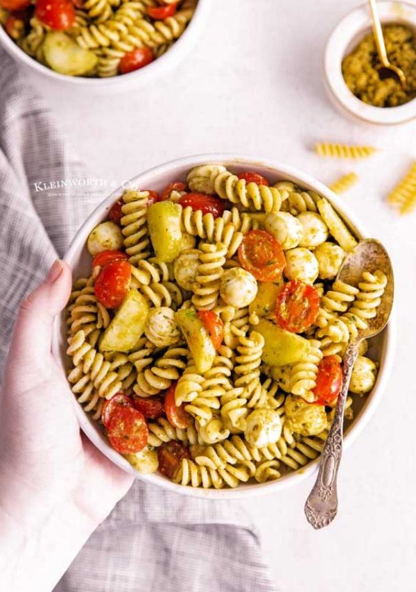 basil pesto pasta salad
