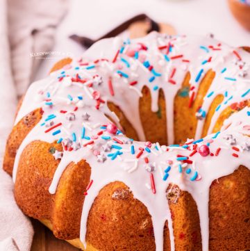 iced 4th of July Cake