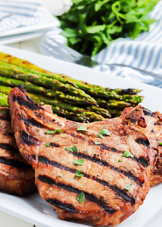 juicy grilled pork chops