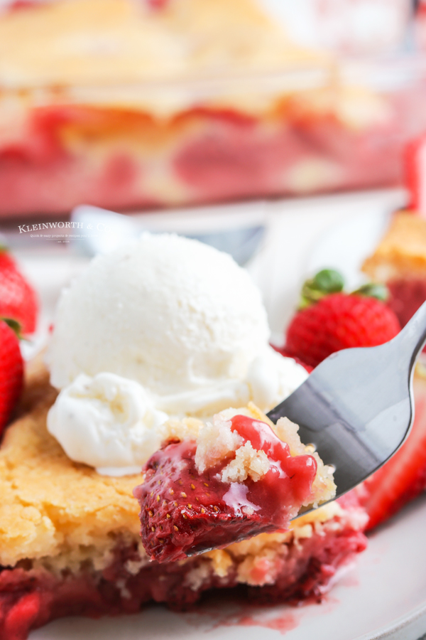 strawberry holiday dessert- cobbler