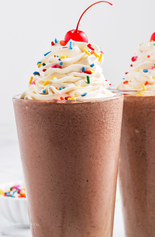 milkshake drink