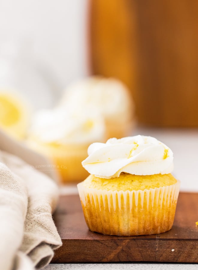 lemon cupcakes with frosting