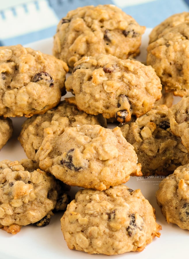 oatmeal cookies with nuts