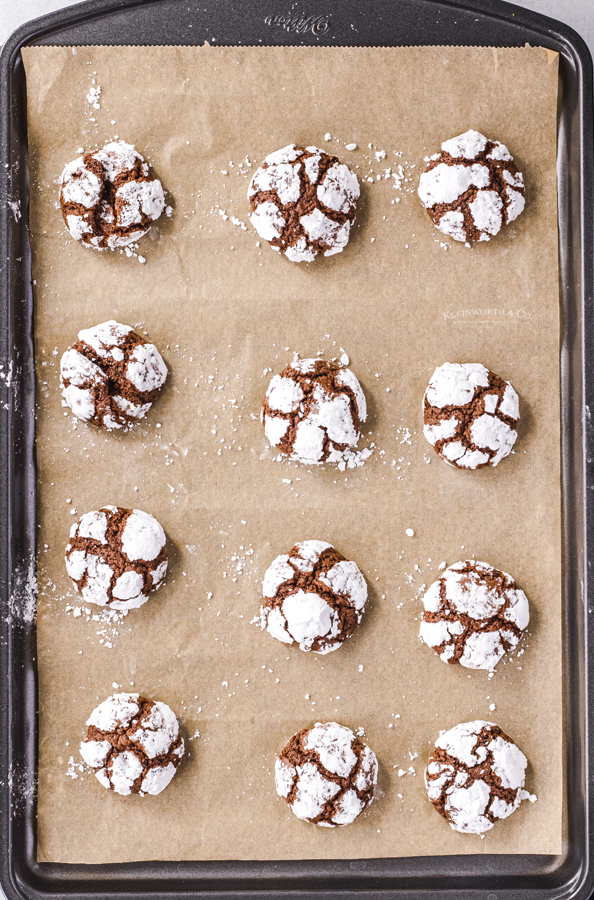 Baked Crinkle Cookies