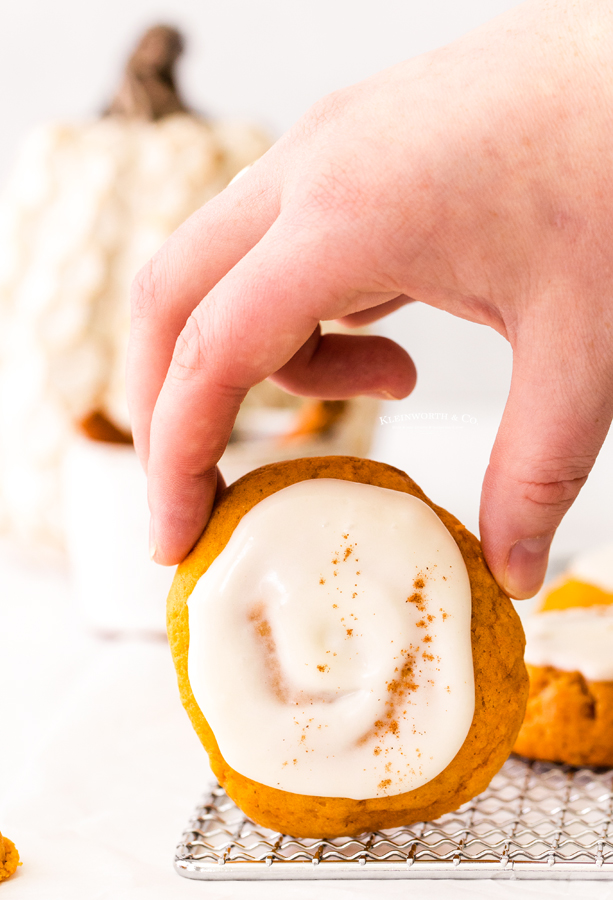 cinnamon pumpkin cookies