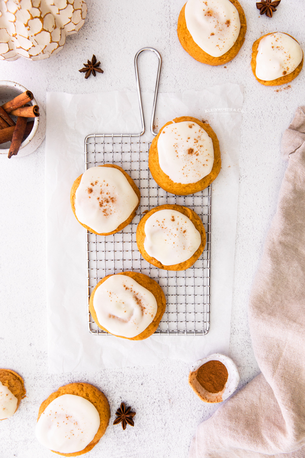 frosted fall cookies