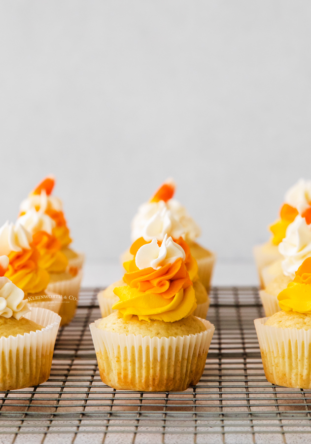 fall cupcakes with candy corn