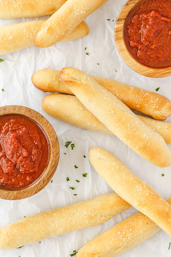 Recipe for Copycat Olive Garden Breadsticks