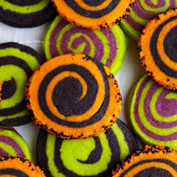 Halloween Pinwheel Cookies swirl