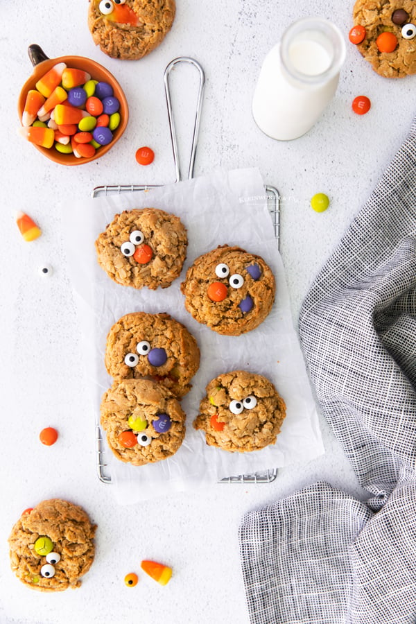 cute halloween cookies
