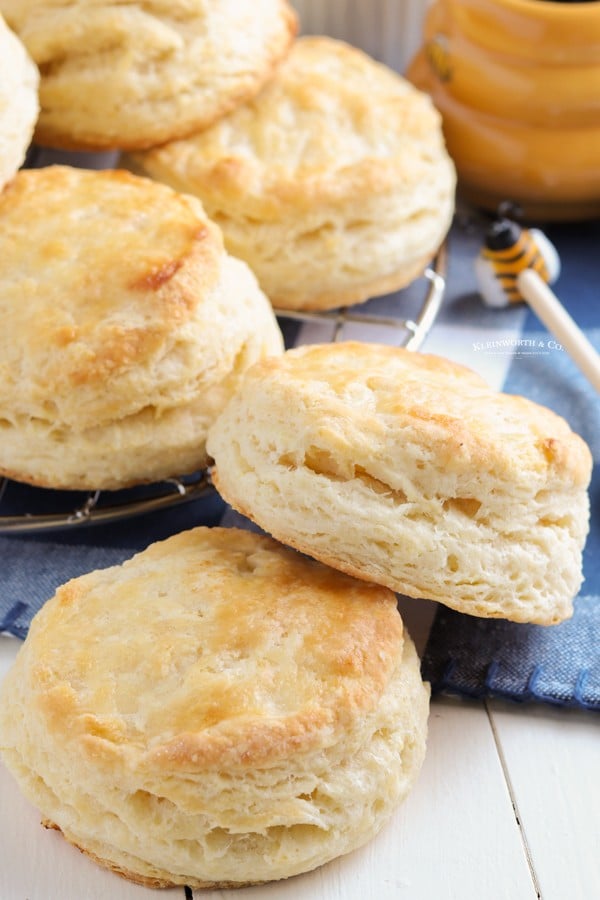 Flaky Buttermilk Biscuits