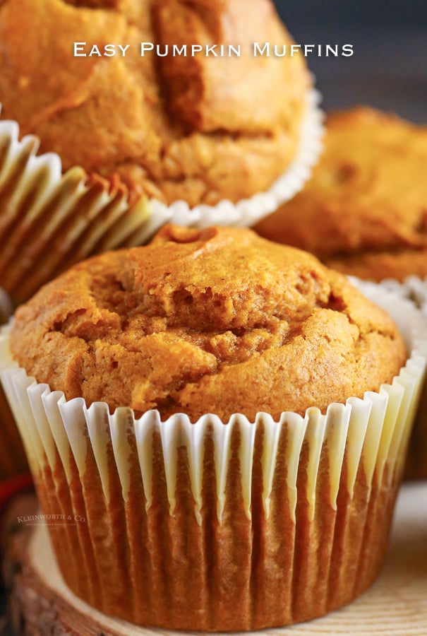 Bakery-Style Pumpkin Muffins Recipe