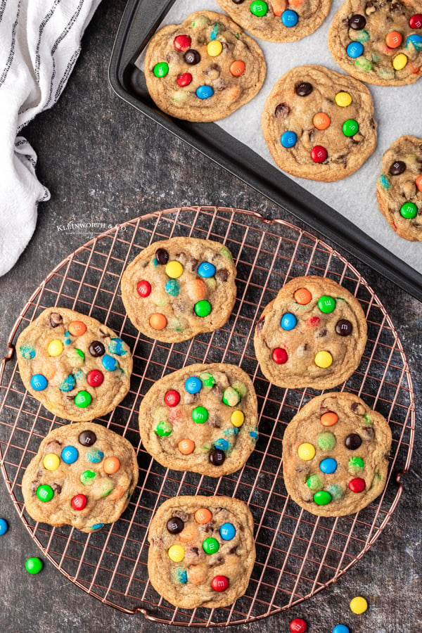 Baked M&M Cookies