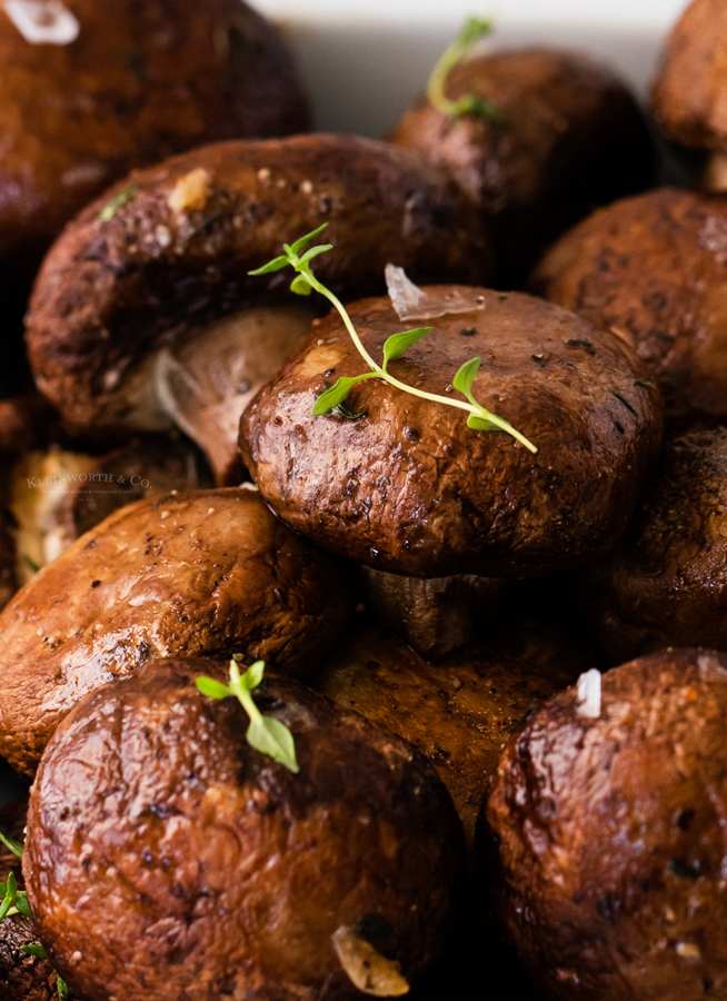 Oven Roasted Mushrooms with Garlic and Thyme