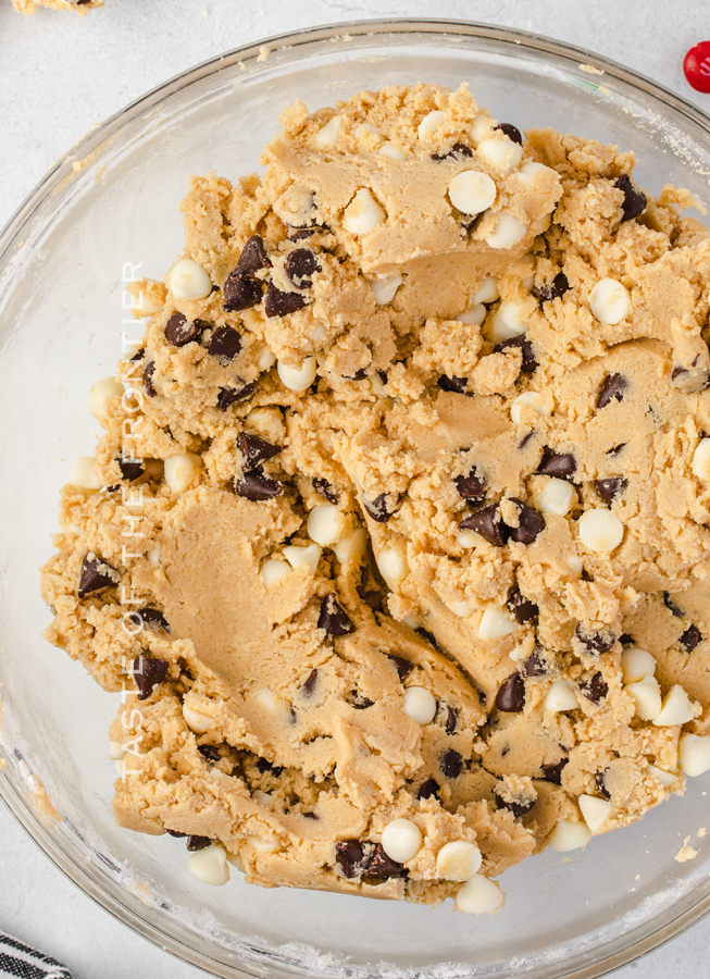 holiday chocolate chip cookie dough