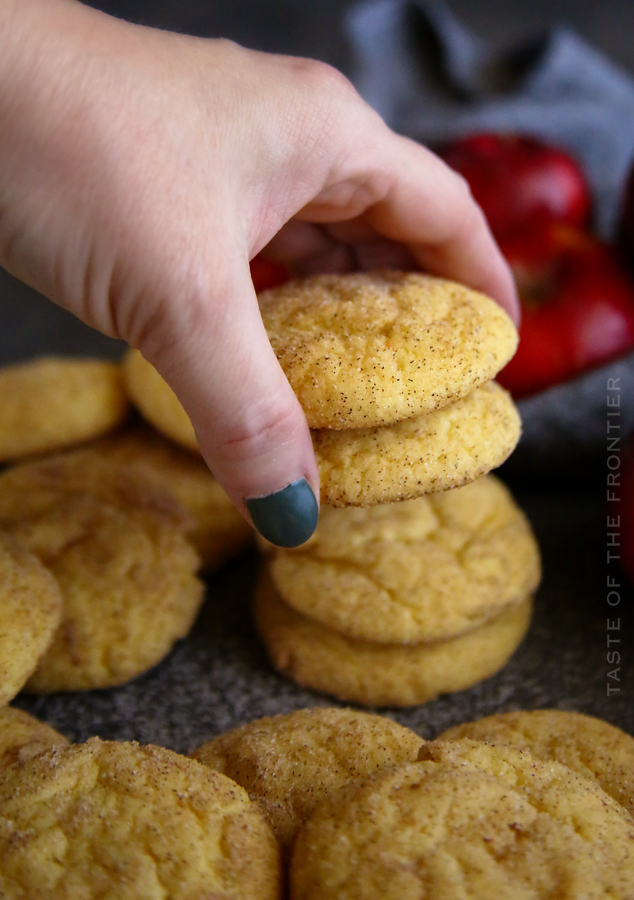 Easy Snickerdoodles