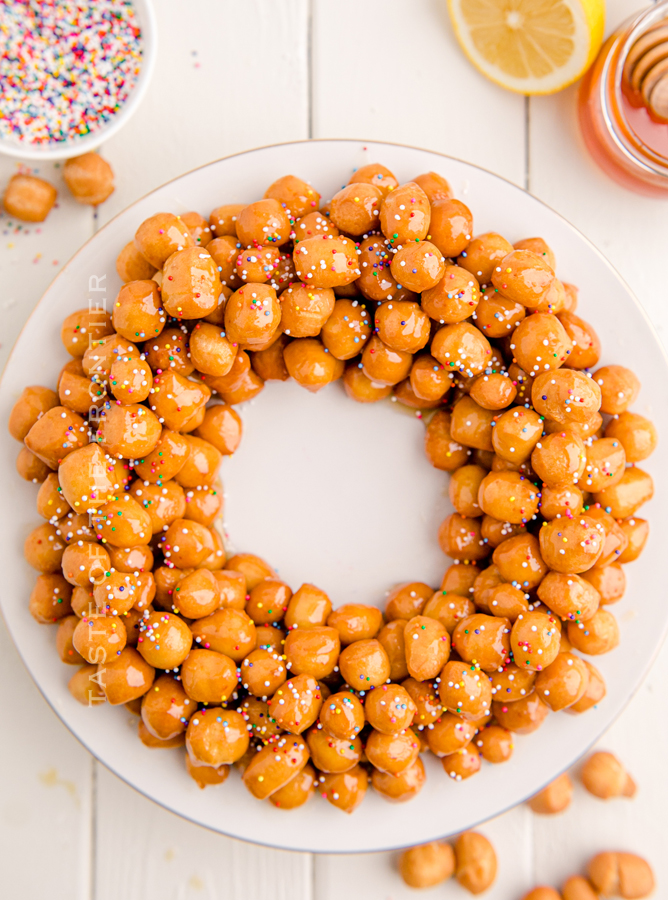 Holiday Dessert Wreath with Sprinkles