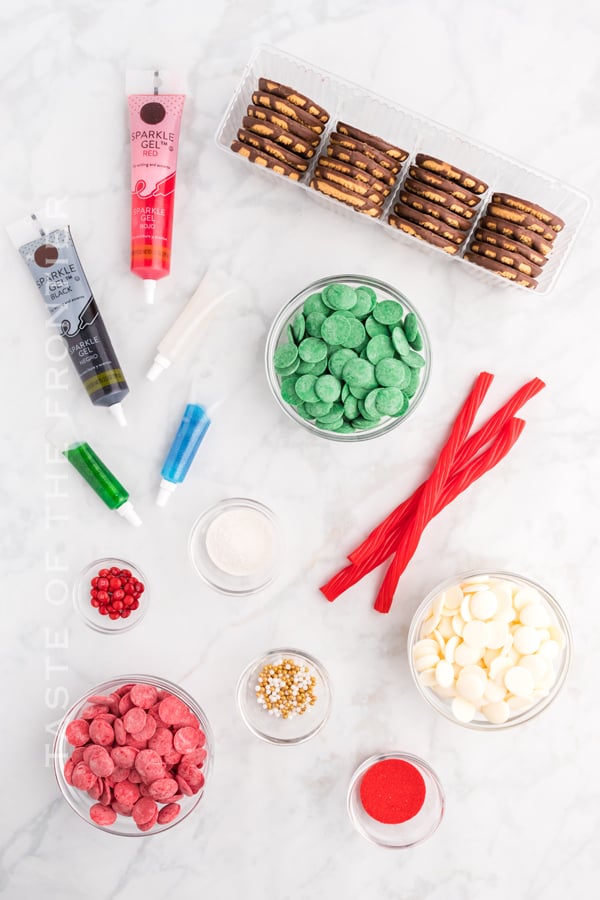 ingredients for Decorated Christmas Wreath Cookies