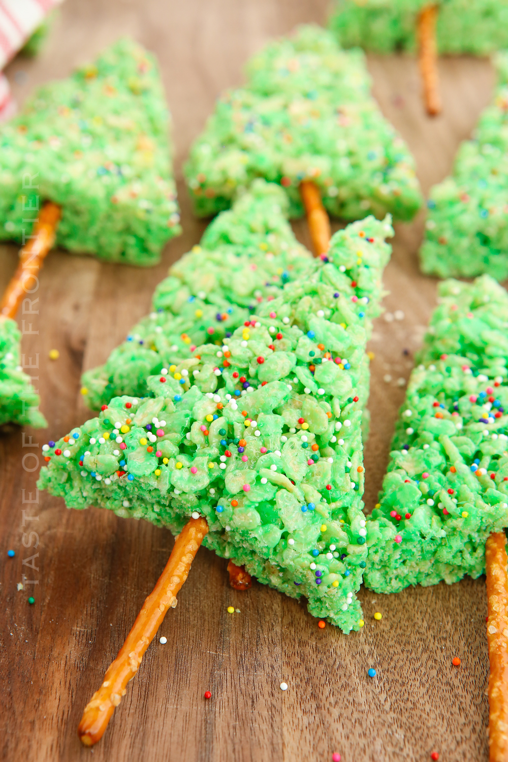 Grinch and Wreath Rice Krispie Treats