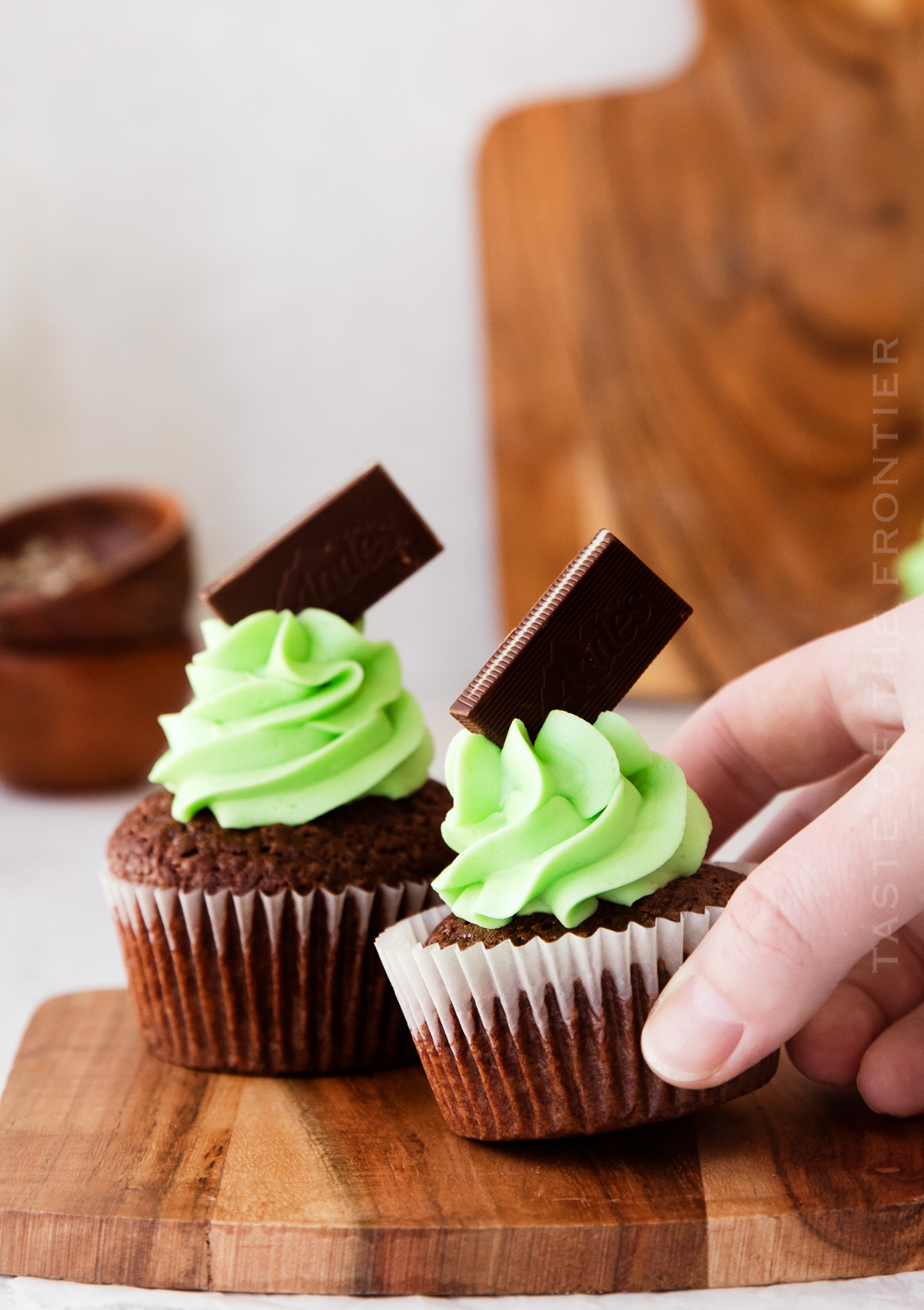 St. Patrick's Day Mint Chocolate Cupcakes