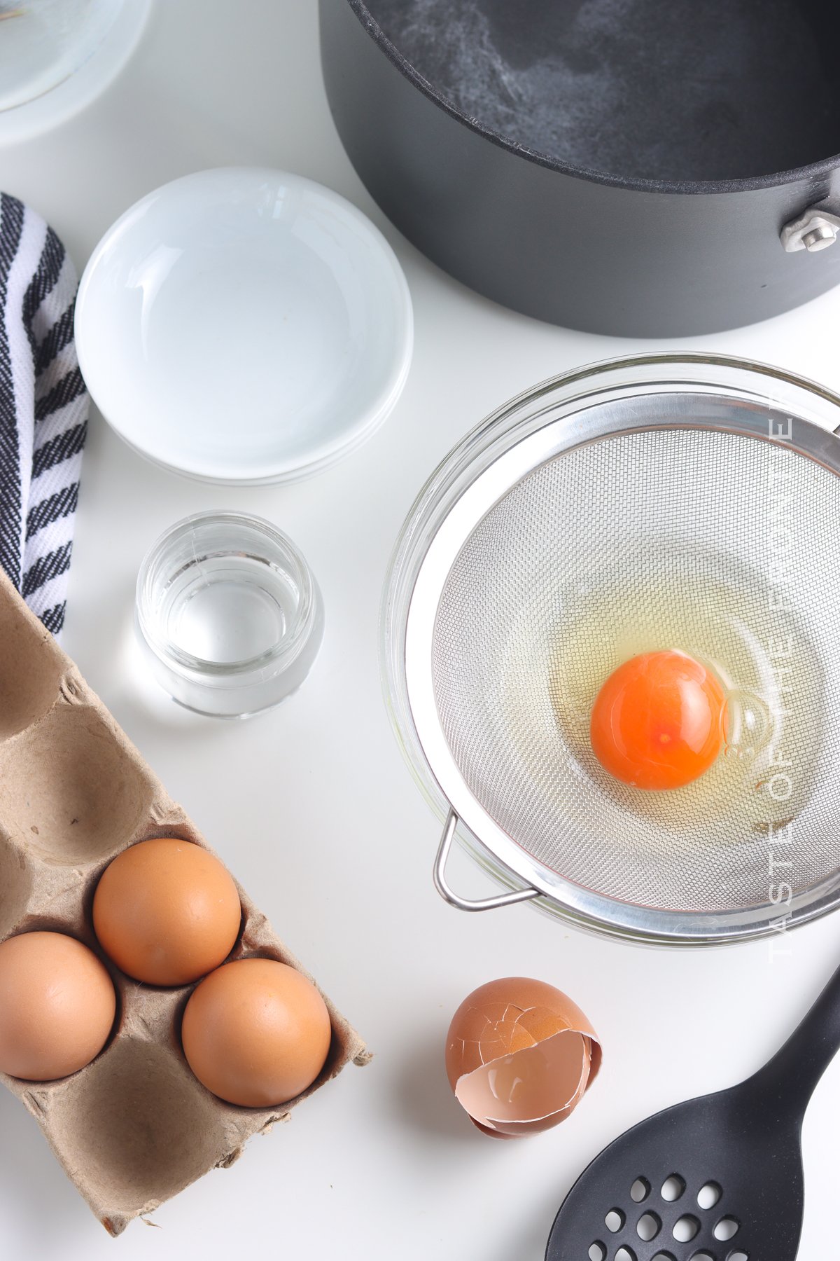 how to make poached eggs