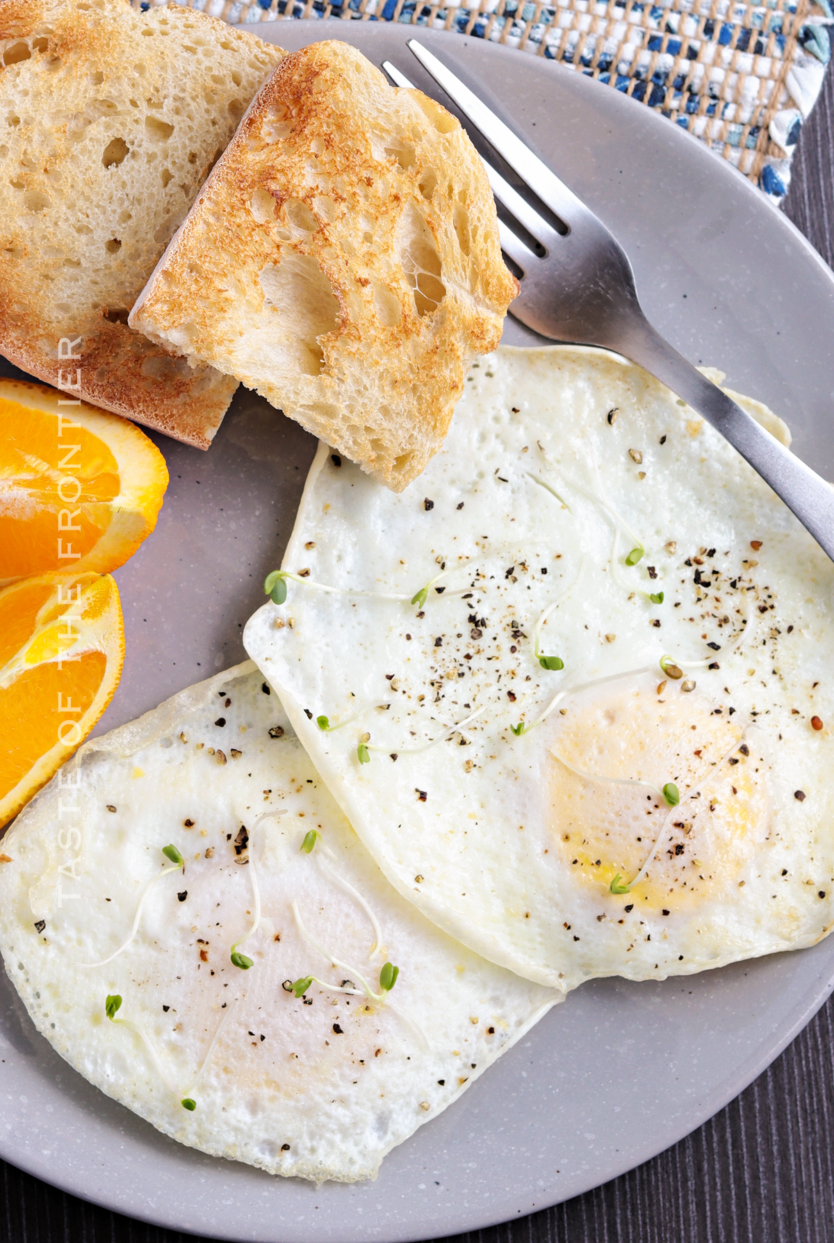 morning meal fried eggs