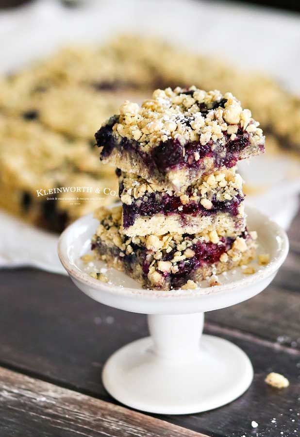 how to make Blueberry Crumble Bars