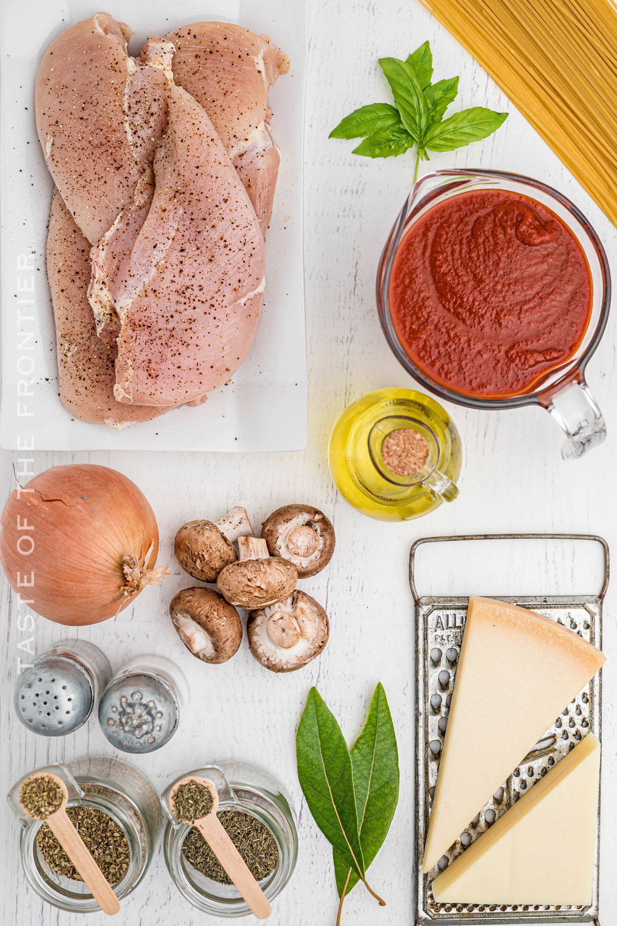 Ingredients for Slow Cooker Chicken Parmesan