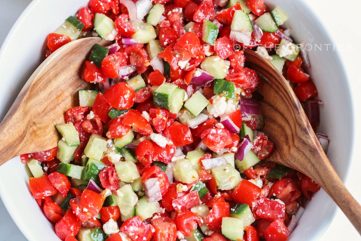 mixed tomato salad