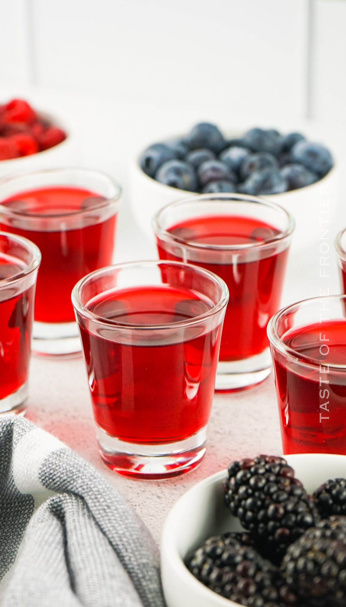 jello shots in shot glasses