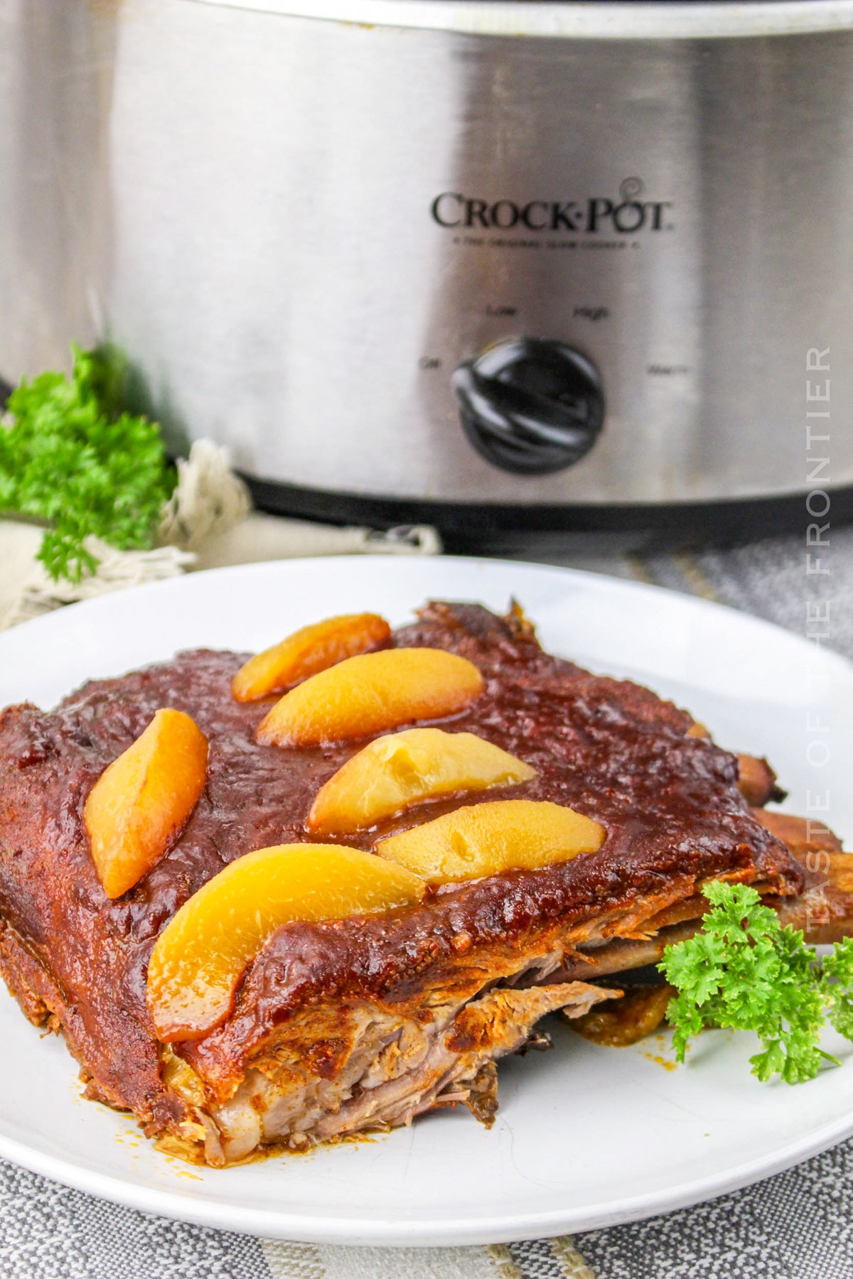 Slow Cooker BBQ Ribs