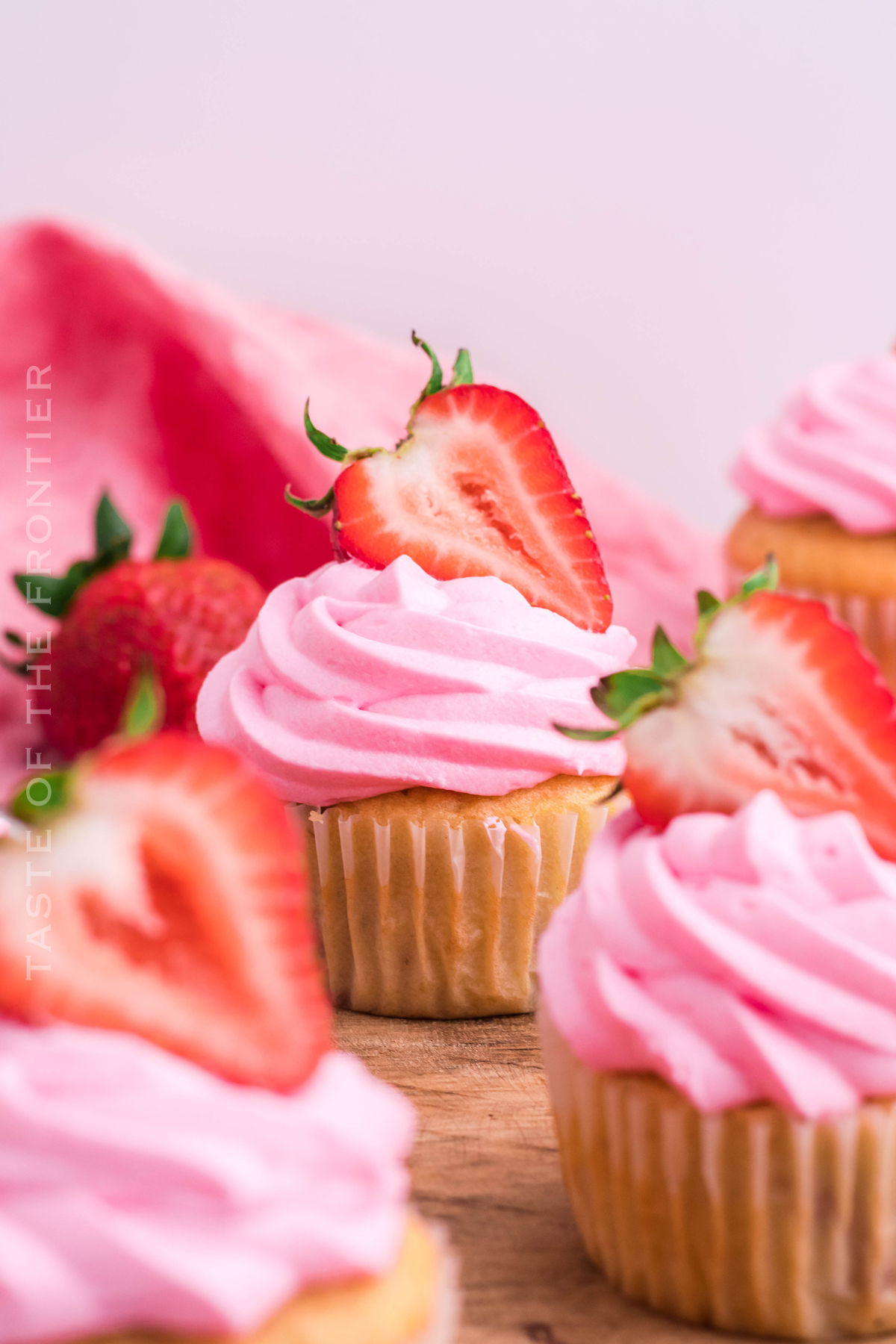 strawberry cream cheese frosting